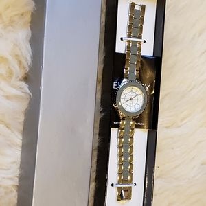 NWT Beautiful Embassy by Gruen Watch,  gift boxed